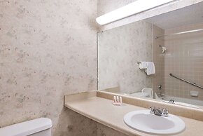 Ramada by Wyndham Watertown/Thousand Islands NY