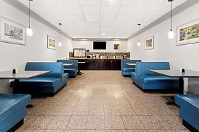 Best Western Riverside Inn