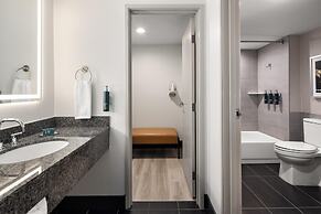 Doubletree by Hilton Hotel Racine Harbourwalk