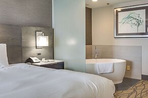 Doubletree by Hilton Hotel Racine Harbourwalk