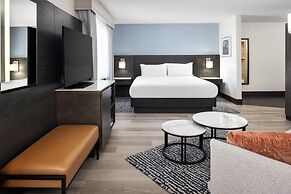 Doubletree by Hilton Hotel Racine Harbourwalk