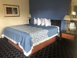 Aderi Hotel Bucknell University