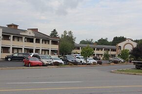 Aderi Hotel Bucknell University