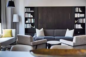 Hyatt Regency Chicago