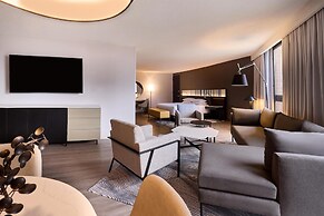 Hyatt Regency Chicago