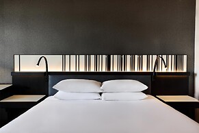 Hyatt Regency Chicago