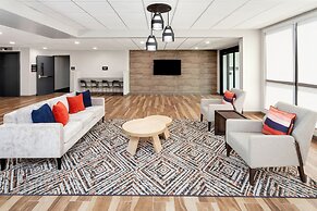 Candlewood Suites Columbus North by IHG