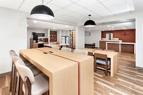 Candlewood Suites Columbus North by IHG