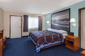 Super 8 by Wyndham El Cajon/San Diego