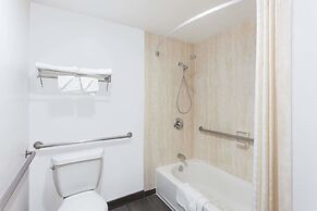 Super 8 by Wyndham El Cajon/San Diego