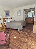 Travelodge by Wyndham Mackinaw City