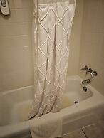 Travelodge by Wyndham Mackinaw City