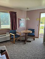 Travelodge by Wyndham Mackinaw City