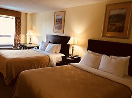 Quality Inn & Suites Conference Center Statesboro Historic District