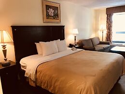 Quality Inn & Suites Conference Center Statesboro Historic District