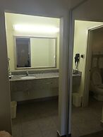 Quality Inn & Suites Conference Center Statesboro Historic District