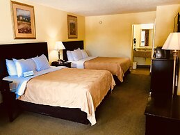 Quality Inn & Suites Conference Center Statesboro Historic District