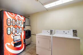 Quality Inn & Suites Conference Center Statesboro Historic District