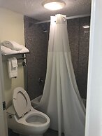 Quality Inn & Suites Conference Center Statesboro Historic District