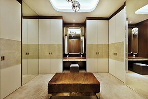 Clarkes hotel, A grand heritage hotel since 1898