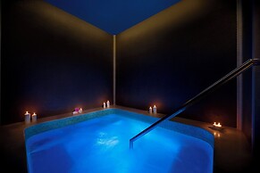 Clarkes hotel, A grand heritage hotel since 1898