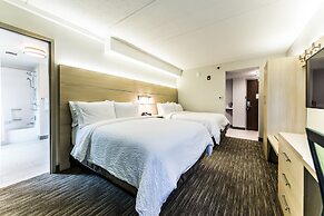 Holiday Inn Express Flint-Campus Area by IHG