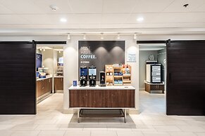 Holiday Inn Express Flint-Campus Area by IHG