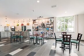 Quality Inn Rochester West