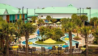 Beachside Hotel & Suites