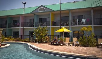 Beachside Hotel & Suites
