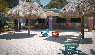 Beachside Hotel & Suites