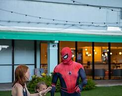 Beachside Hotel & Suites