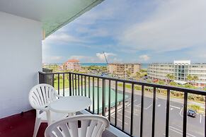 Beachside Hotel & Suites