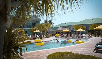 Beachside Hotel & Suites