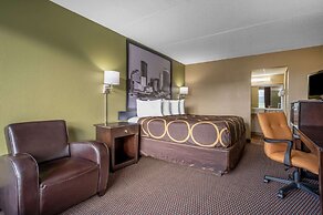 Super 8 by Wyndham Perrysburg/Toledo