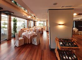 Tirana International Hotel & Conference Centre