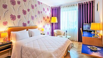 Tirana International Hotel & Conference Centre