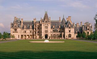 Crowne Plaza Resort Asheville by IHG