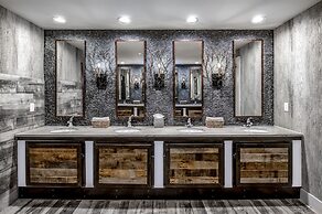 Crowne Plaza Resort Asheville by IHG