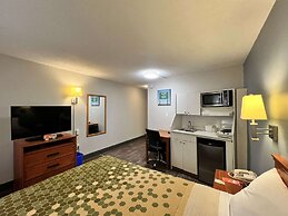 Econo Lodge Motel Village