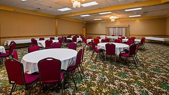 Best Western Woodhaven Inn