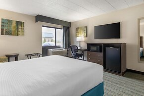 Best Western Woodhaven Inn