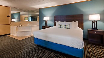 Best Western Woodhaven Inn