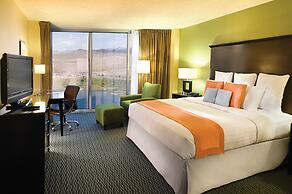 The Aquarius Casino Resort, BW Premier Collection