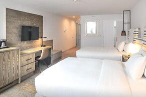 Doubletree by Hilton Campbell - Pruneyard Plaza