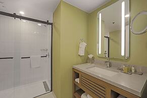 Doubletree by Hilton Campbell - Pruneyard Plaza