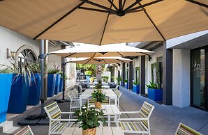 Doubletree by Hilton Campbell - Pruneyard Plaza