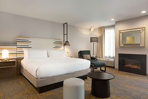 Doubletree by Hilton Campbell - Pruneyard Plaza