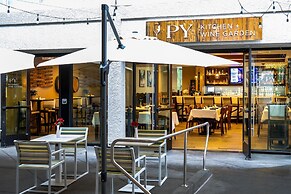 Doubletree by Hilton Campbell - Pruneyard Plaza