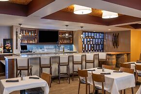 Doubletree by Hilton Campbell - Pruneyard Plaza